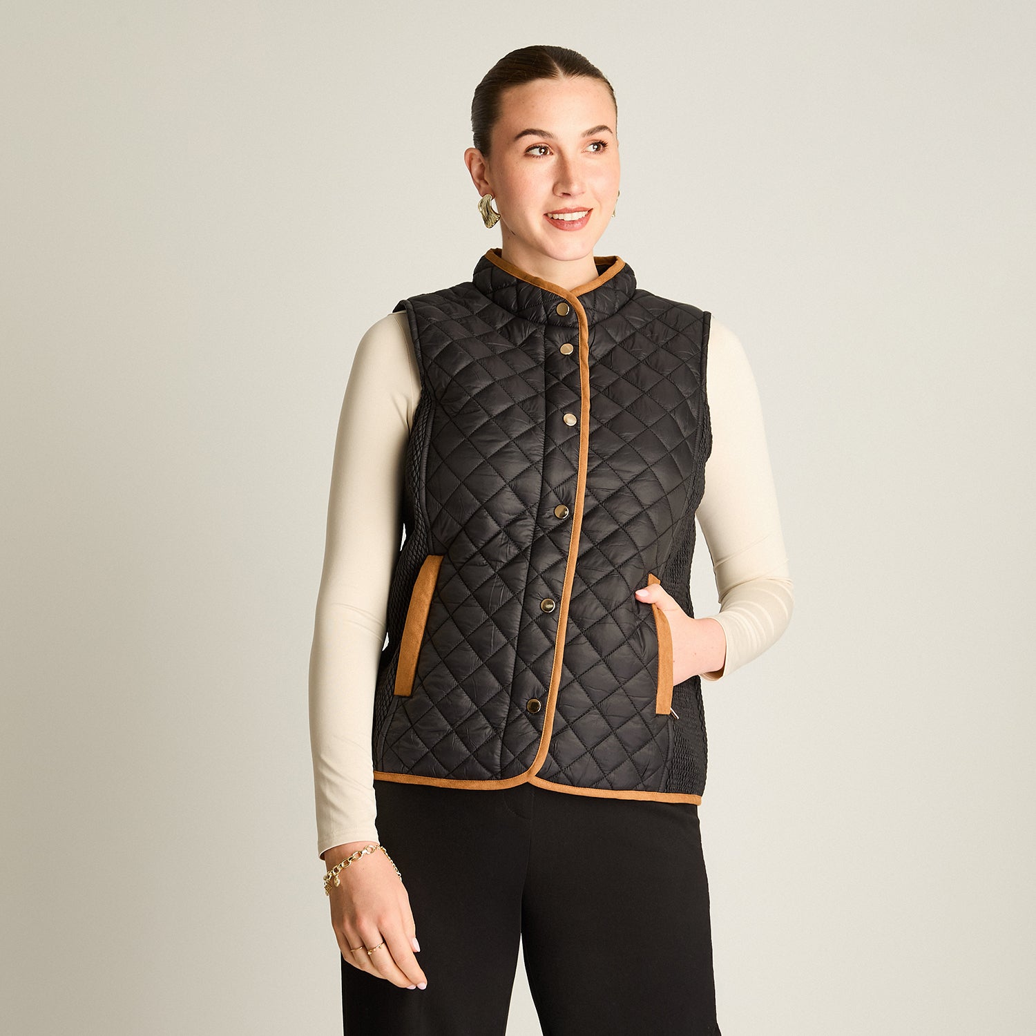 Parka Negro Sin Mangas Elasticidad Nula Con Forro Calce Normal Tela Plano